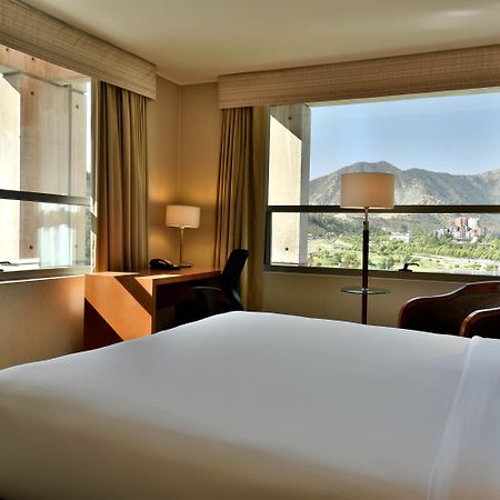 Holiday Inn Express Santiago Las Condes By Ihg מראה חיצוני תמונה